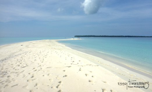 The Conflict Islands Ah the Conflict Islands ! Sea, Sun and Sand. December 2018